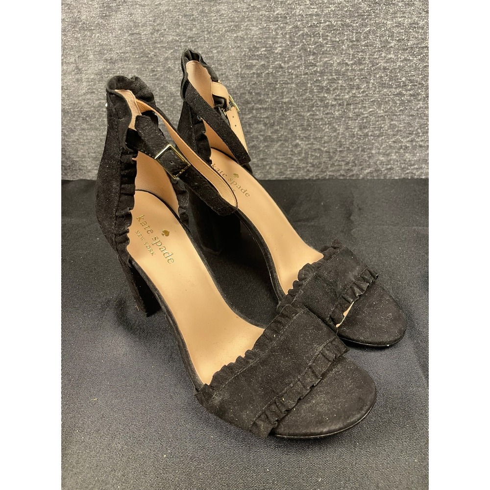 Kate Spade New York Black Suede Ruffle Block Heel Sandals 8M‎ Vero Cuoio